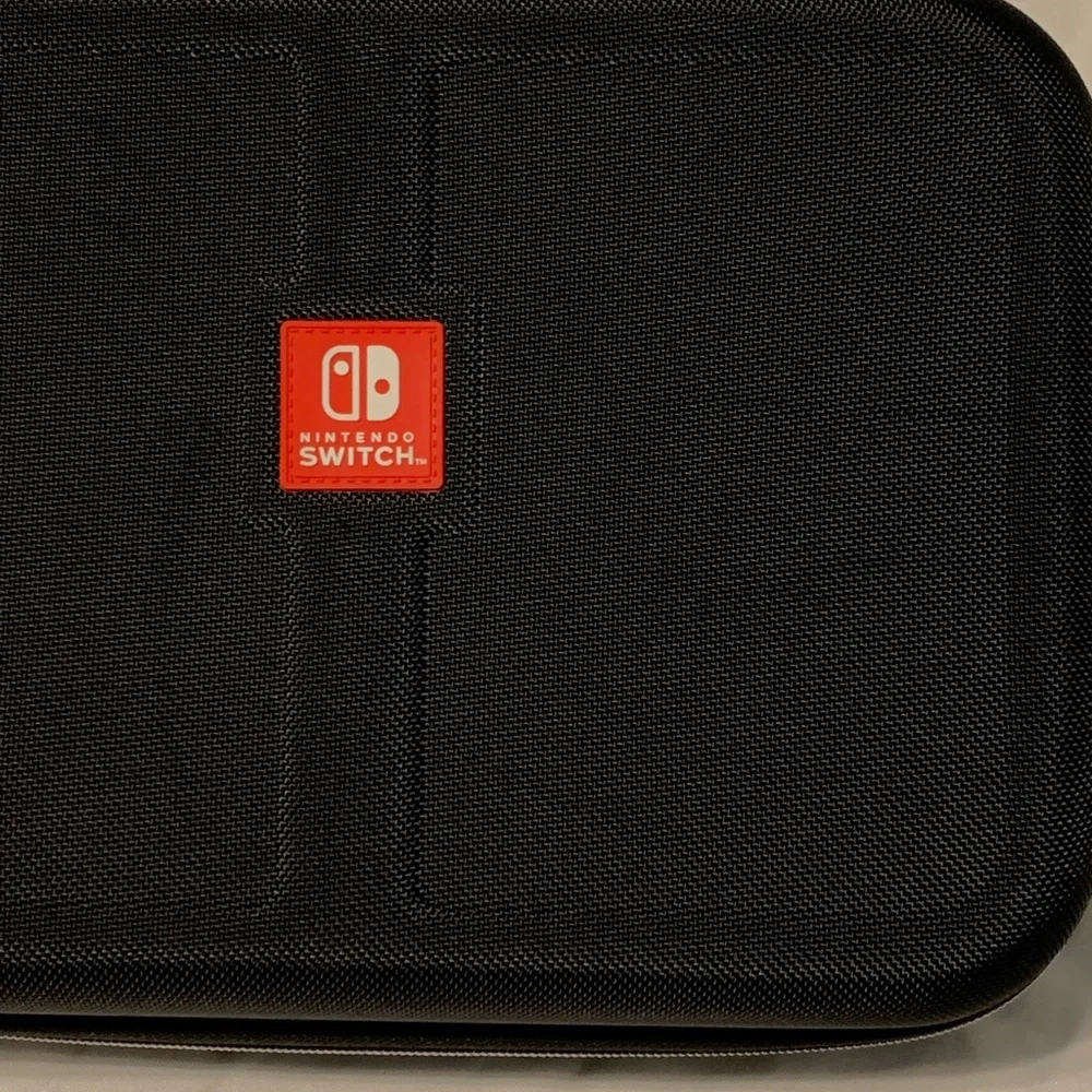 Nintendo Switch Game Traveler Deluxe System Case black